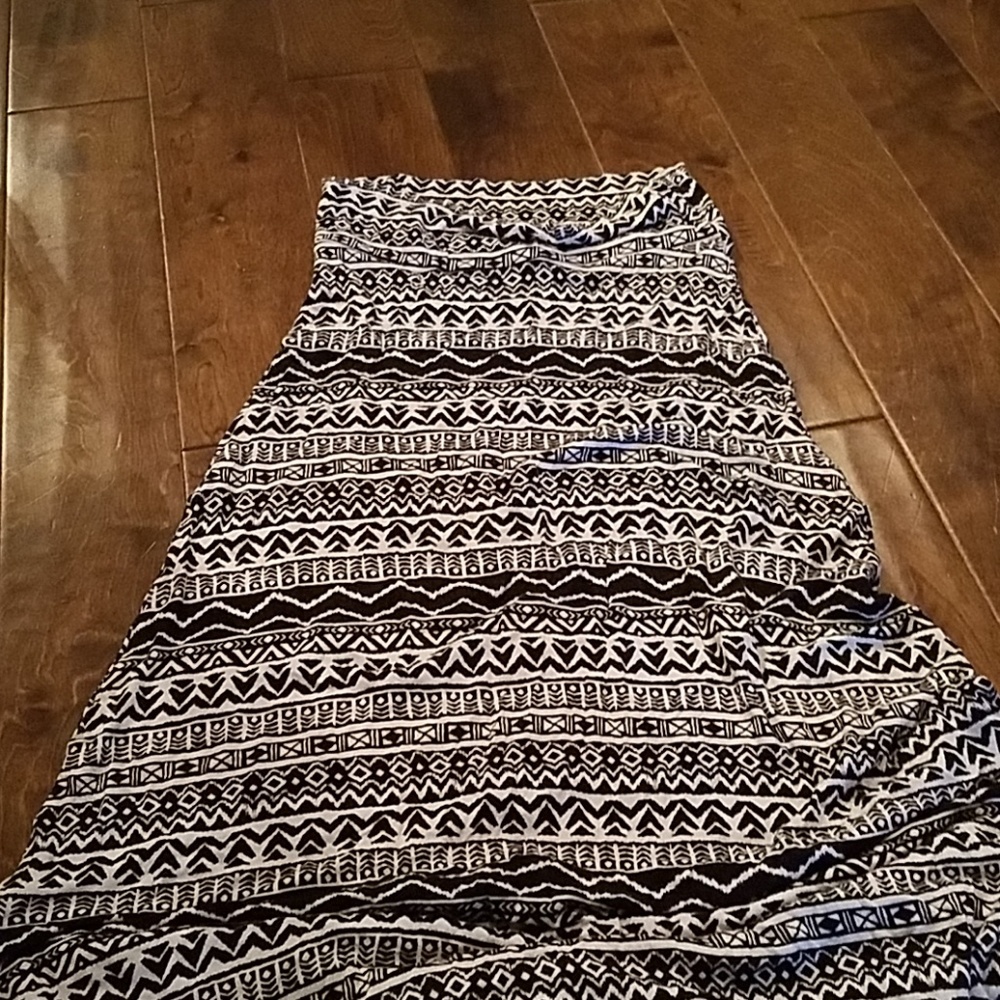 Charlotte Russe maxi skirt